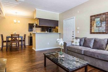 spacious floor plans at Summer Brook Apartments